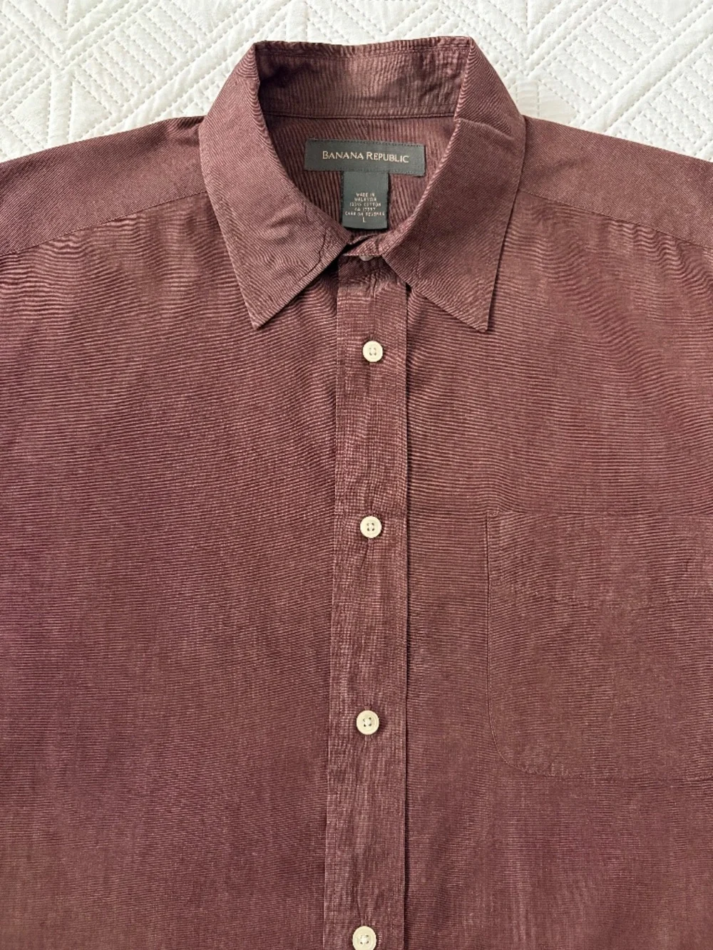 Banana Republic Men's 100% CottonLong Sleeve Button Up Shirt Burgundy Large